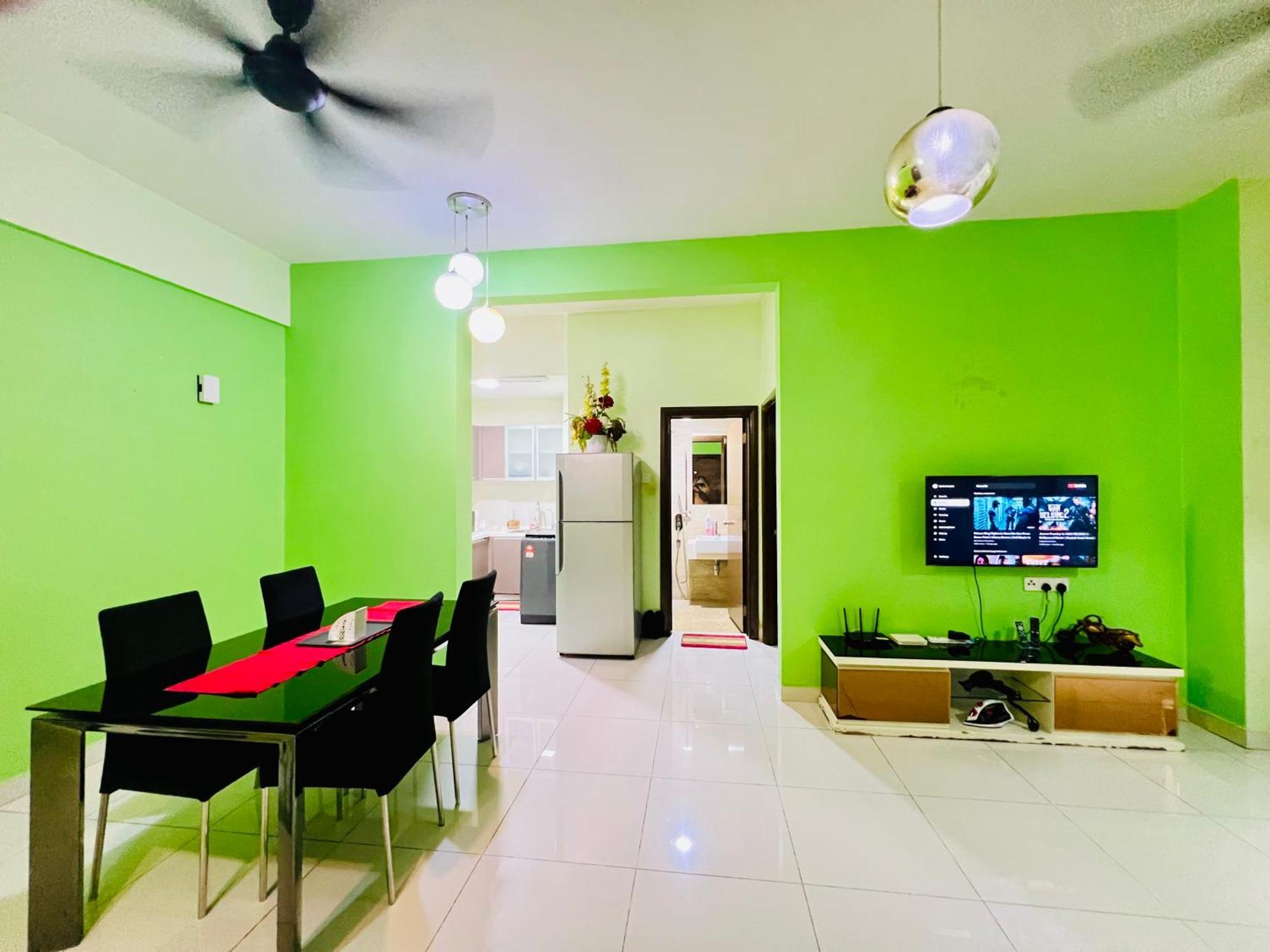 Regalia Spritz Empire Hostel Kuala Lumpur Luaran gambar